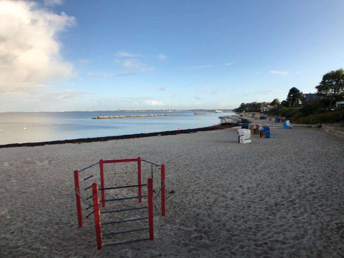 Nur 50M Zum Yachthafen Und 100M Zum Strand Kiel Exterior photo